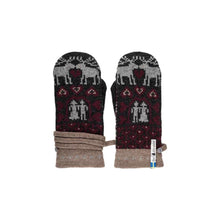 Load image into Gallery viewer, Fästfolk Pattern Swedish Mittens