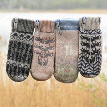 Load image into Gallery viewer, Ekshärad Pattern Swedish Mittens
