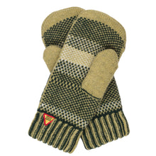 Load image into Gallery viewer, Fager Pattern Swedish Mittens