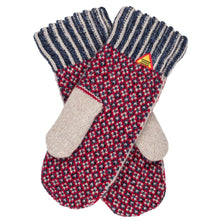 Load image into Gallery viewer, Lycksele Pattern Swedish Mittens Double Merino